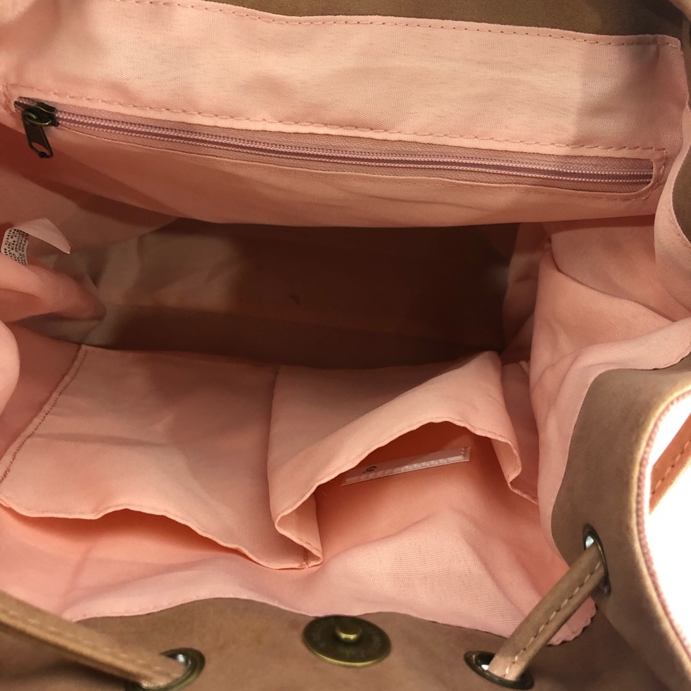 True Craft Drawstring Backpack - Picture 8 of 8